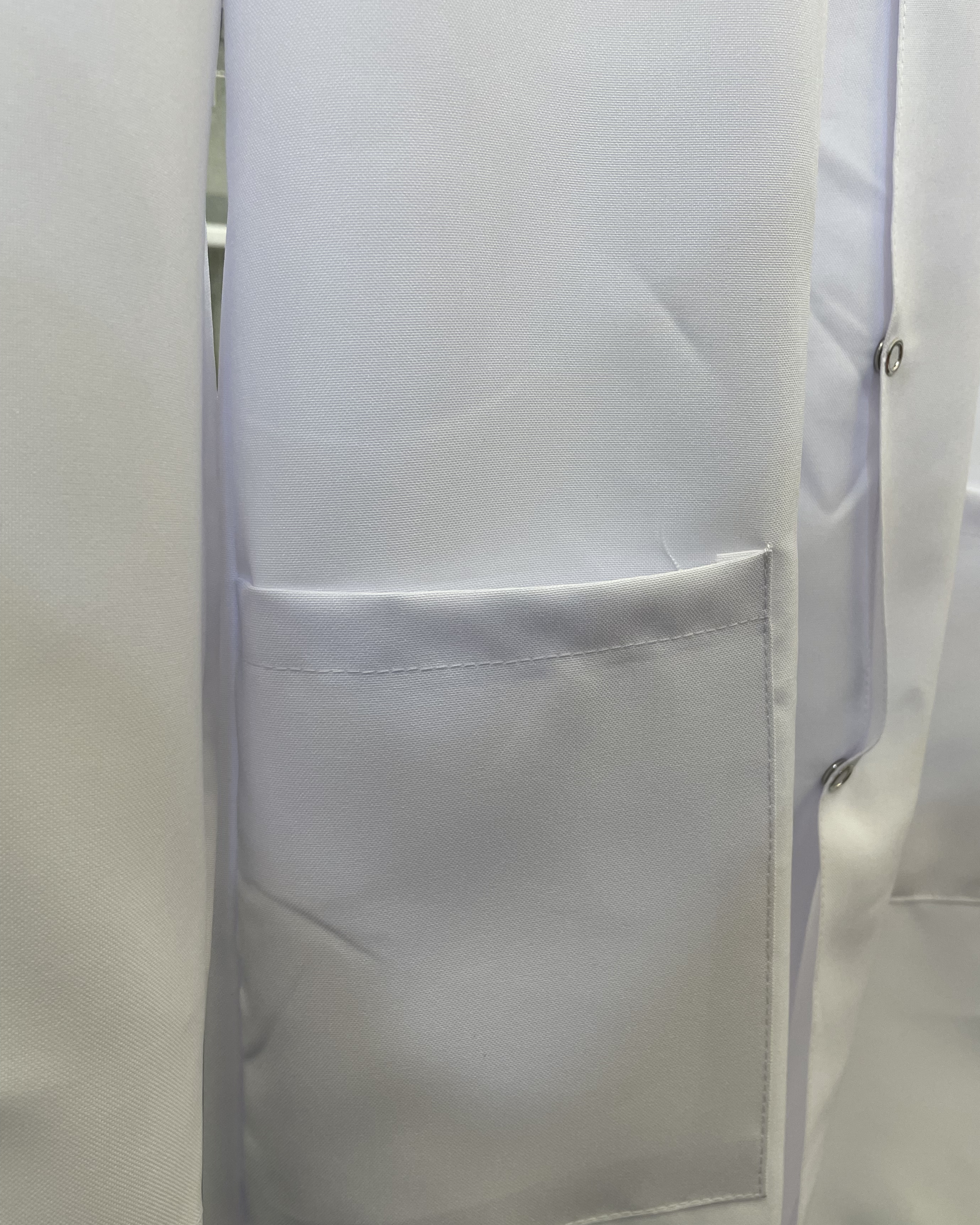Lacost - Men’s Lab Coat