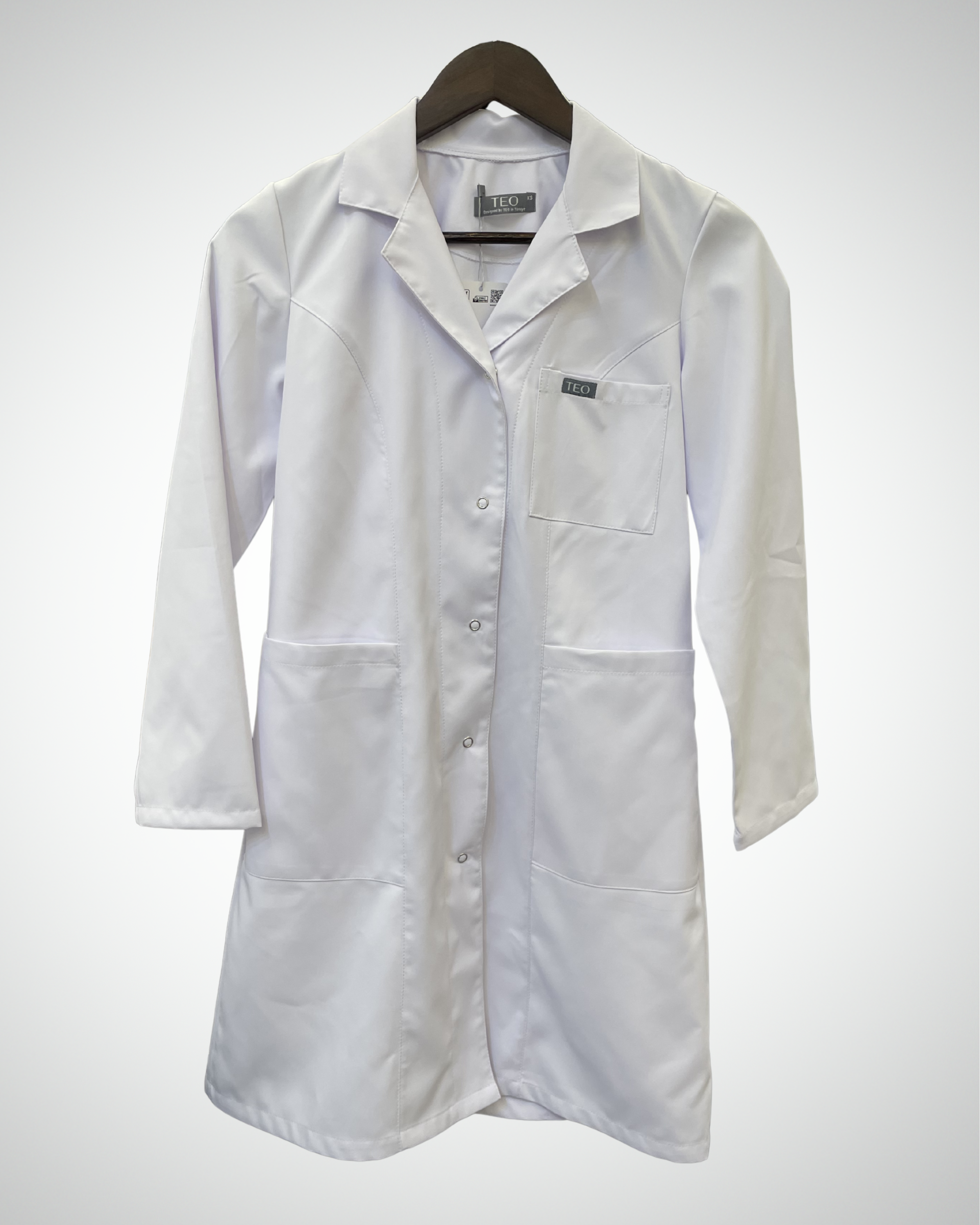 Teo - Women’s Yakha Lab Coat