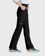 Skechers - Breeze 3’Pocket Curved V’Neck Top & Mid’Rise Straight Leg Pant Scrub Set