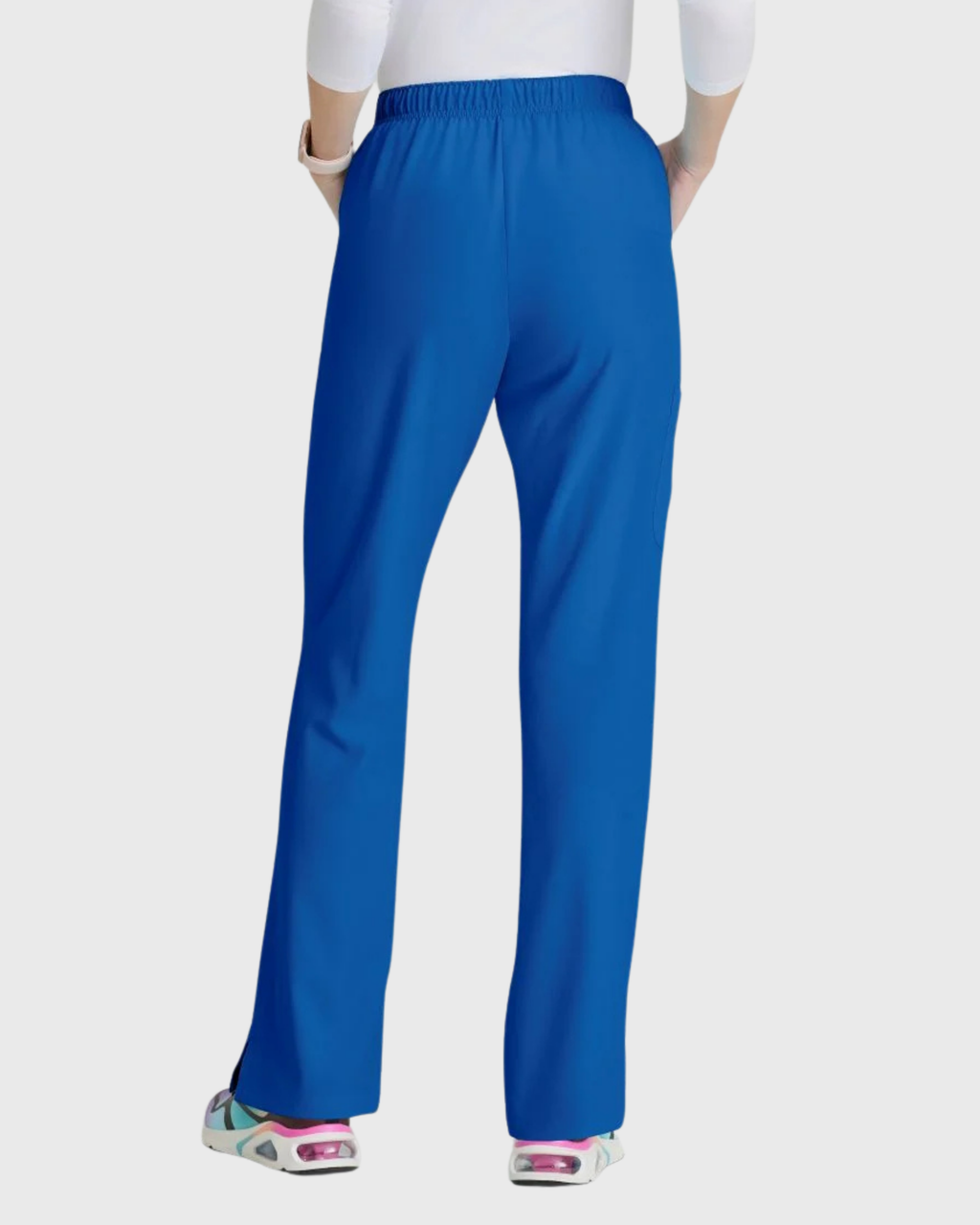 Skechers - Breeze 3’Pocket Curved V’Neck Top & Mid’Rise Straight Leg Pant Scrub Set