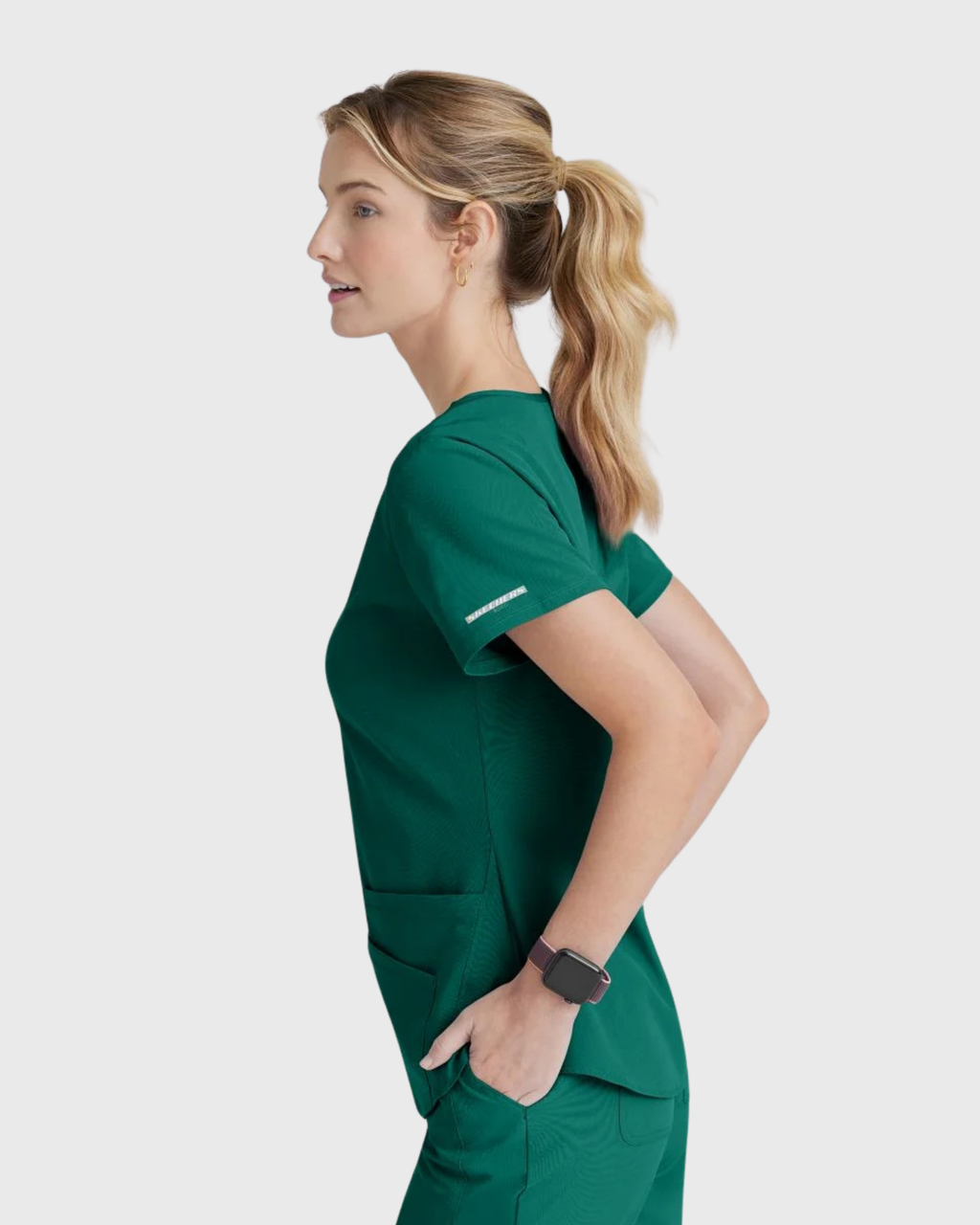 Skechers - Breeze 3’Pocket Curved V’Neck Top & Mid’Rise Straight Leg Pant Scrub Set