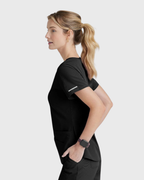 Skechers - Breeze 3’Pocket Curved V’Neck Top & Mid’Rise Straight Leg Pant Scrub Set