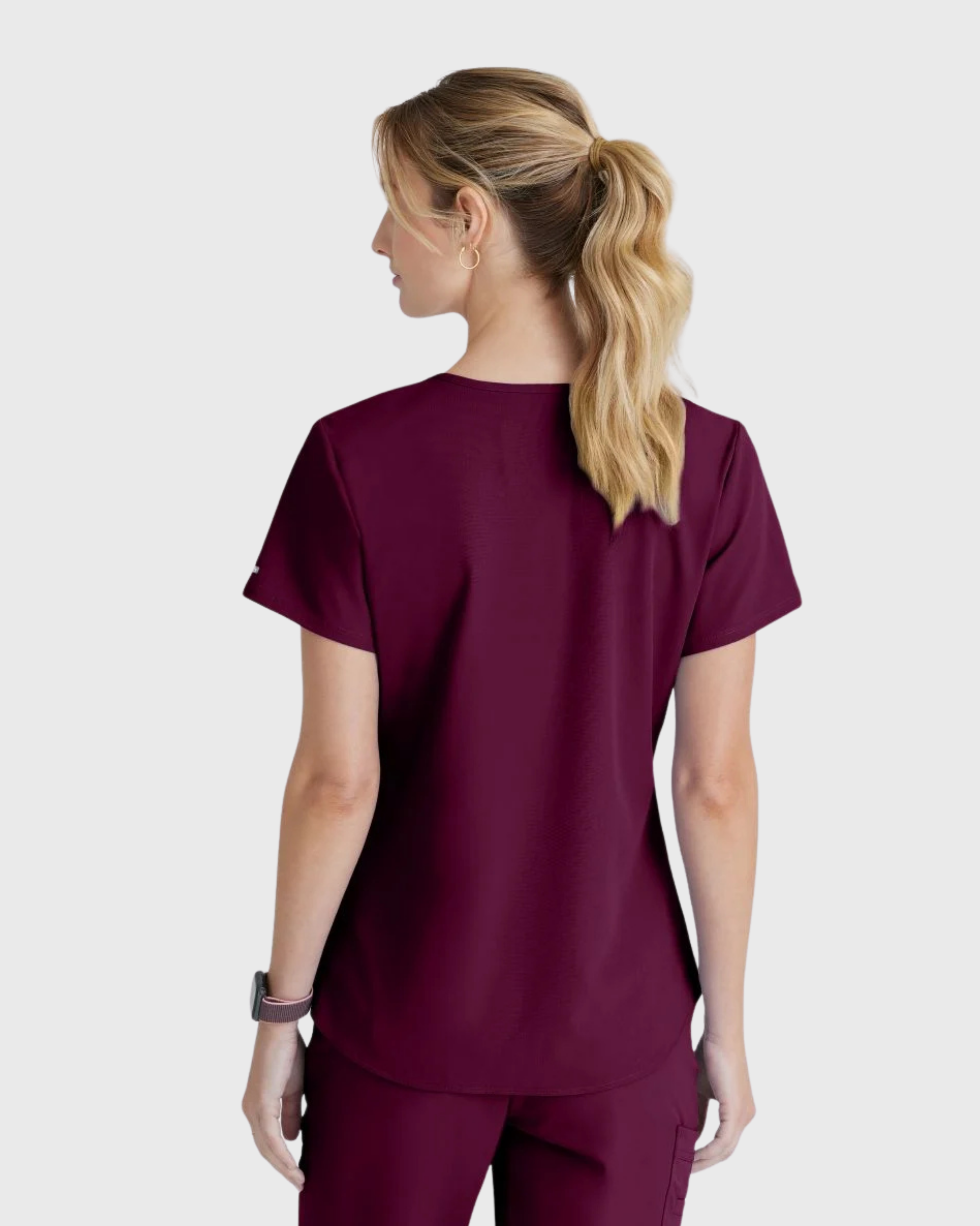Skechers - Breeze 3’Pocket Curved V’Neck Top & Mid’Rise Straight Leg Pant Scrub Set