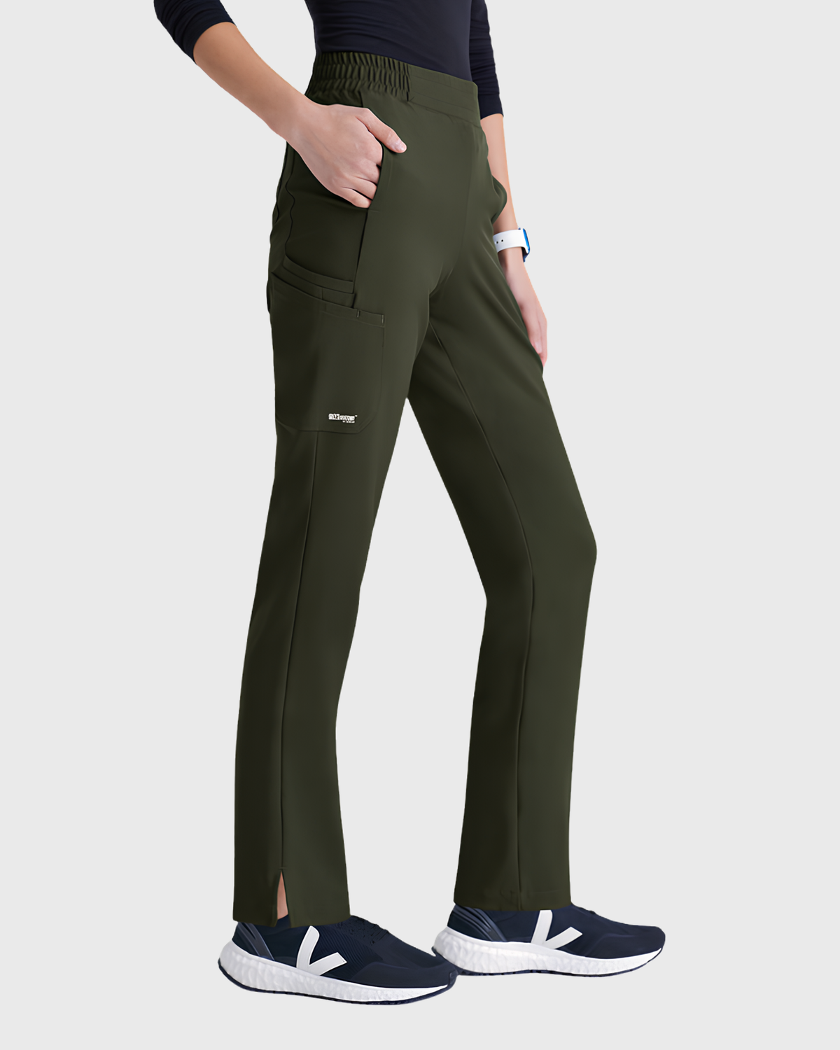Grey’s Anatomy - Evolve Women’s Scrub Set